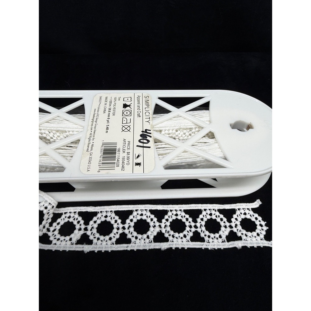 Simplicity Lace Trim Circular Rould White Ribbon Trim Crafting Sewing 1.125"x6 Y
